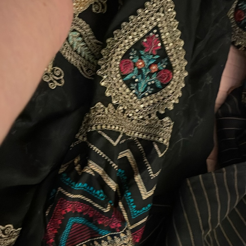 Pakistani Designer Maria B Shalwar Kameez - Picture 10 of 10